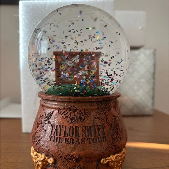 Taylor Swift Eras Tour Globe with Gold and Brown Base - Picture 3 of 5